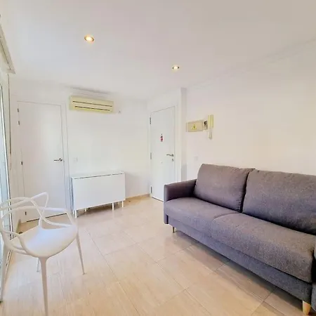 公寓 Stella Maris Village-studio 丰希罗拉