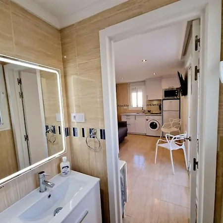 아파트 Stella Maris Village-studio 푸엔히롤라